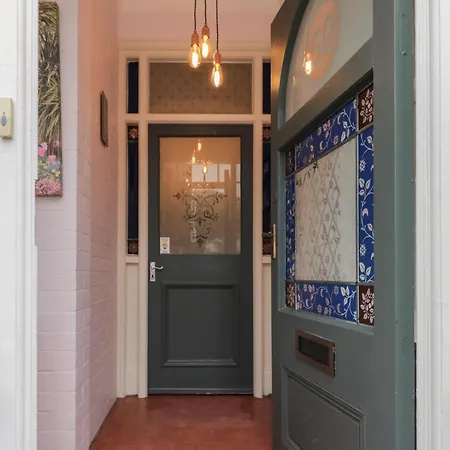 50 West Street Edelweiss *