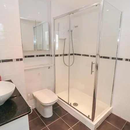 50 West Street Edelweiss Nyaraló *