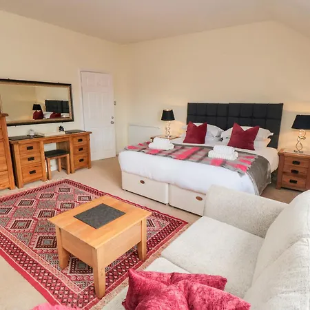 50 West Street Edelweiss *