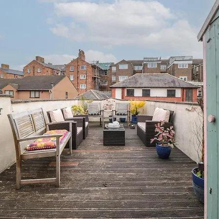 50 West Street Edelweiss