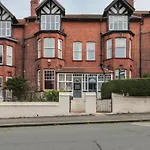 50 West Street Edelweiss Holiday home *