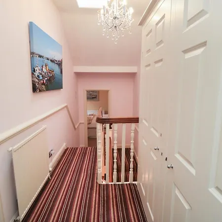 50 West Street Edelweiss Dom wakacyjny *