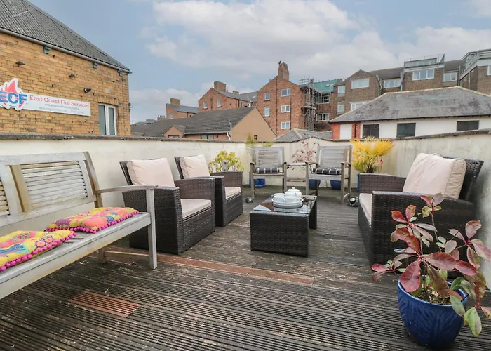 50 West Street Edelweiss * Scarborough